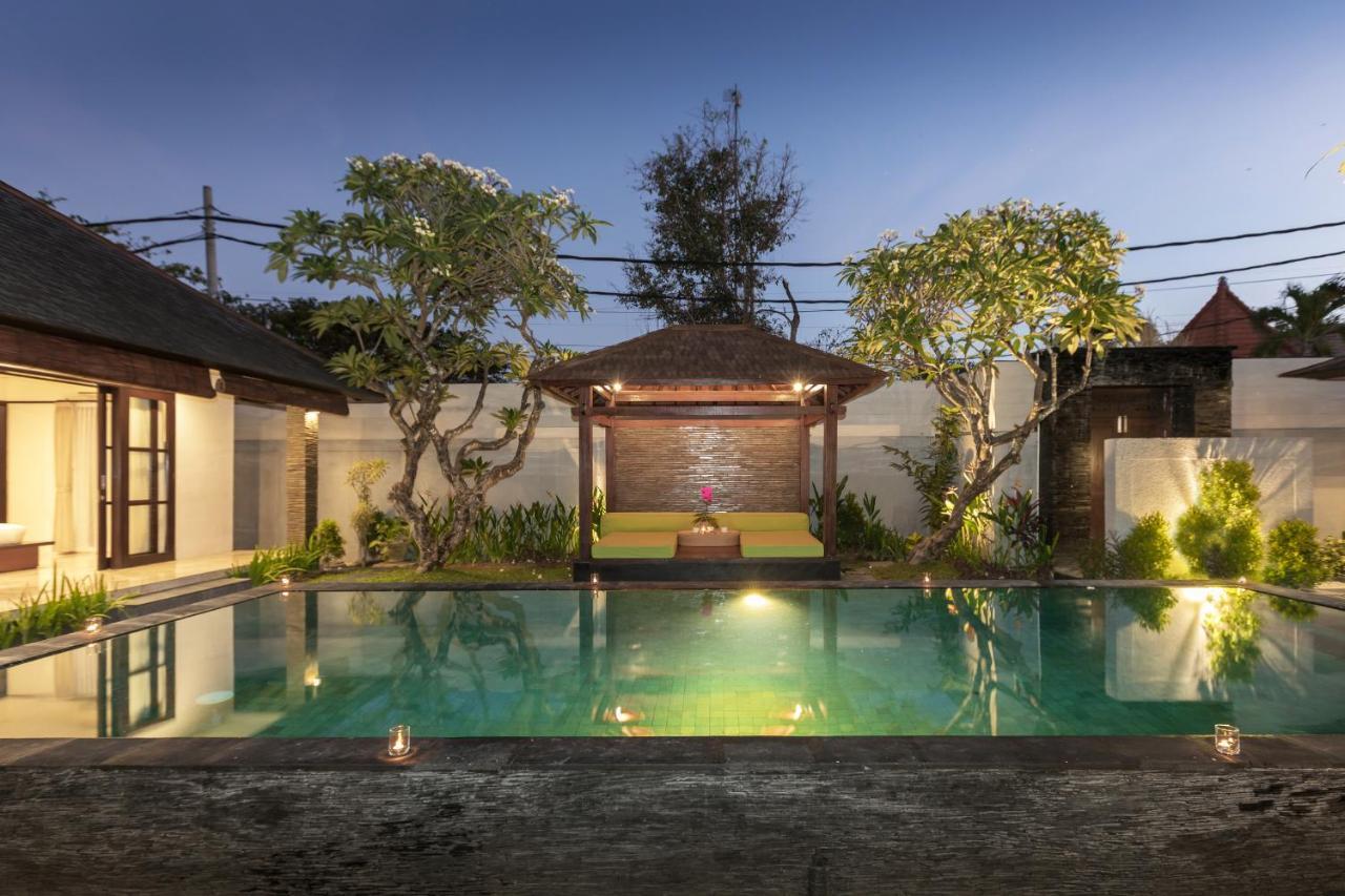 Villa Litera Seminyak Exteriör bild