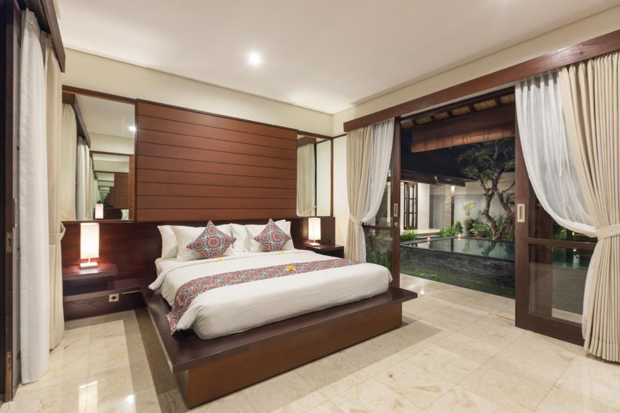 Villa Litera Seminyak Exteriör bild