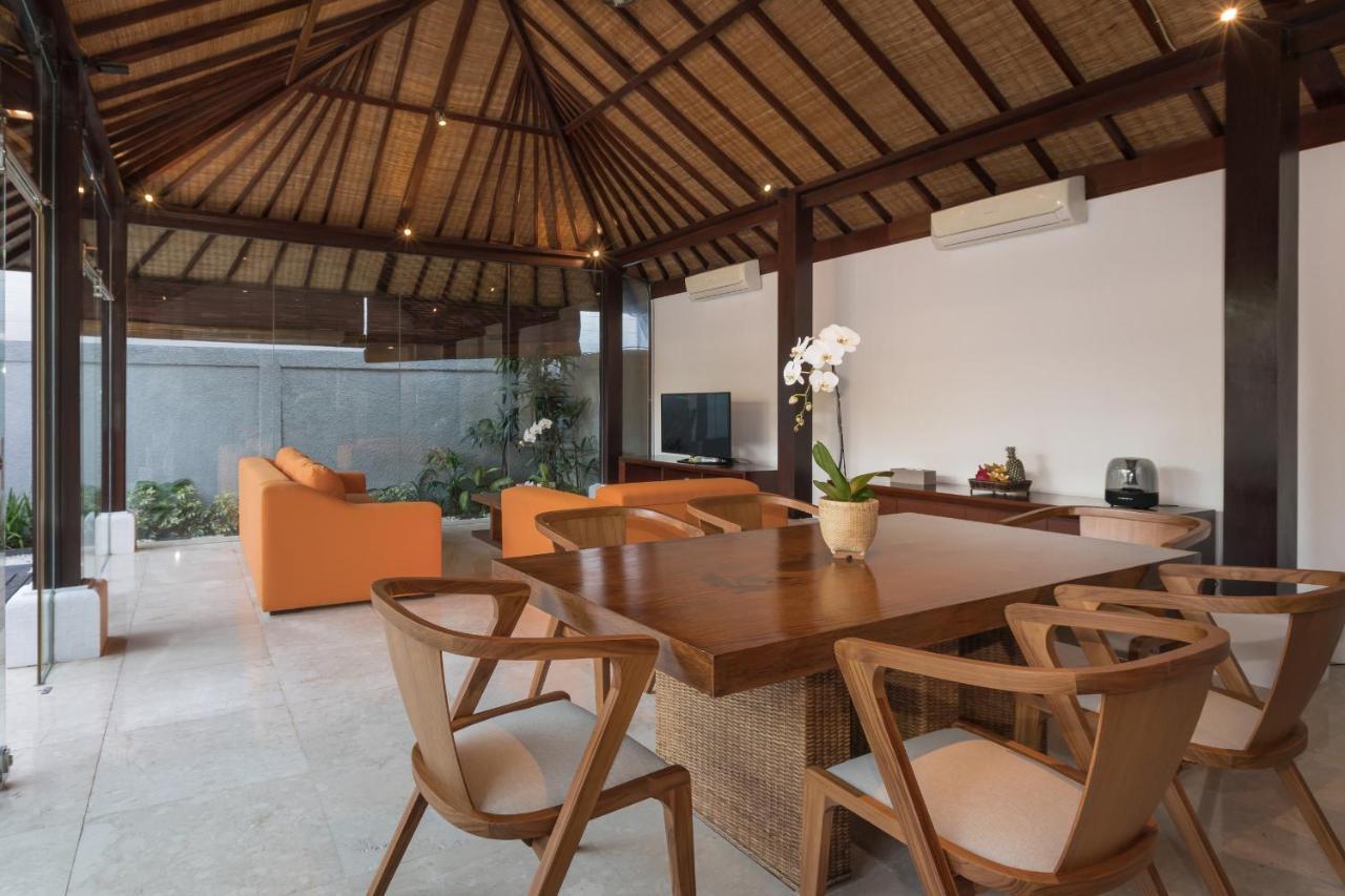 Villa Litera Seminyak Exteriör bild