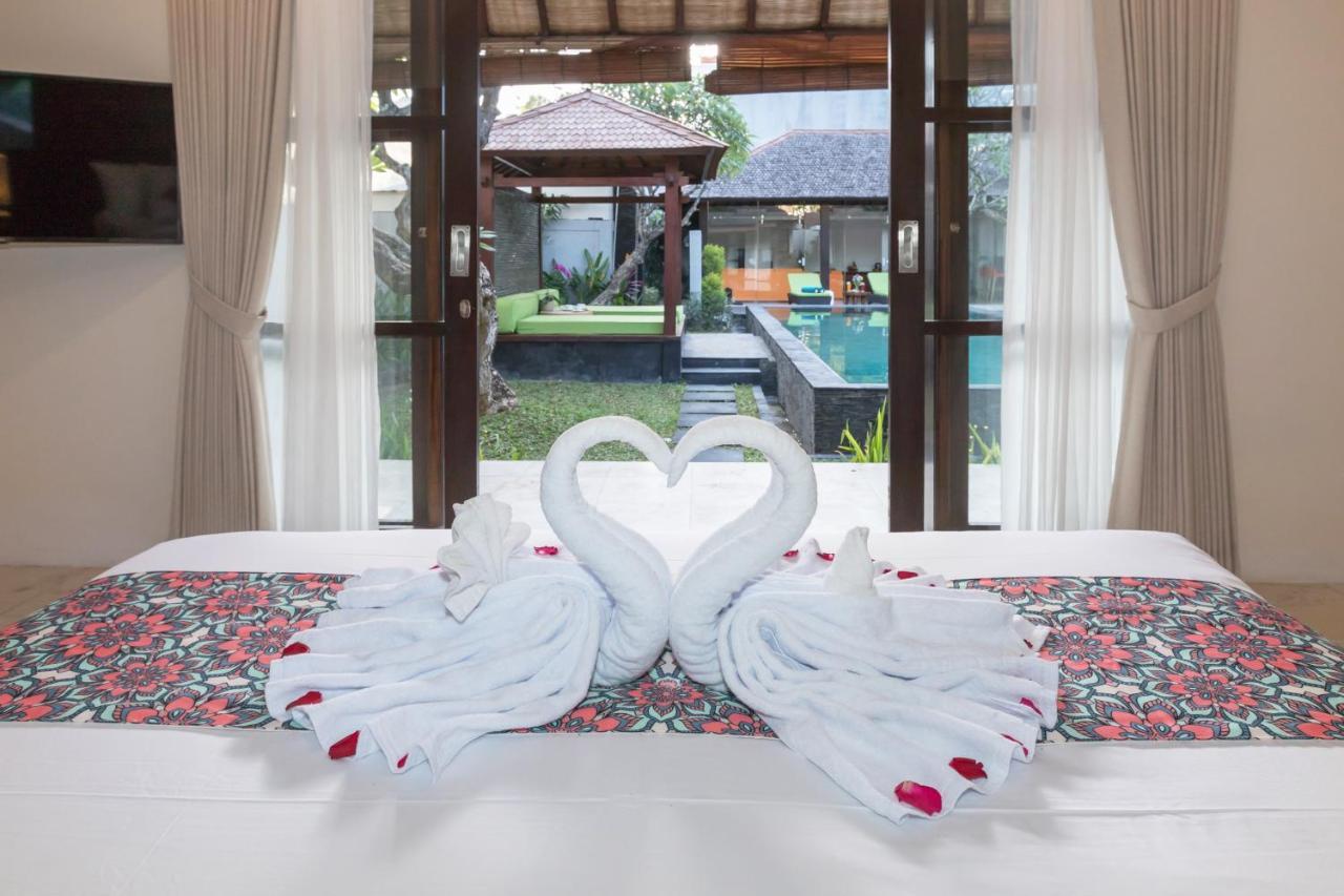 Villa Litera Seminyak Exteriör bild